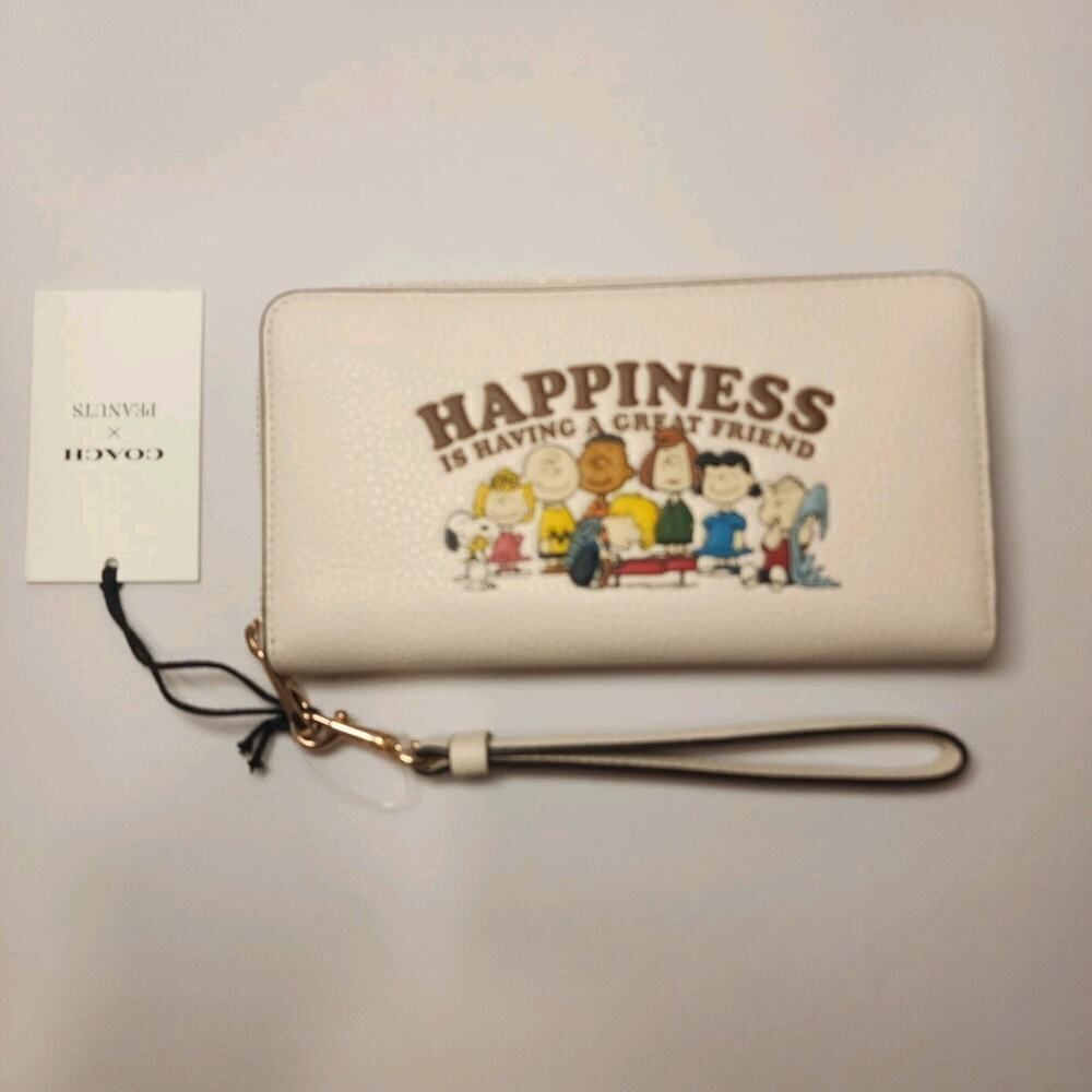 NWT CBN35 COACH x PEANUTS Long Zip Around Wallet Snoopy and Friends Chalk
